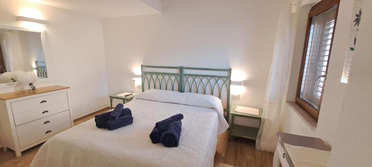 San Teodoro Rooms Extérieur photo