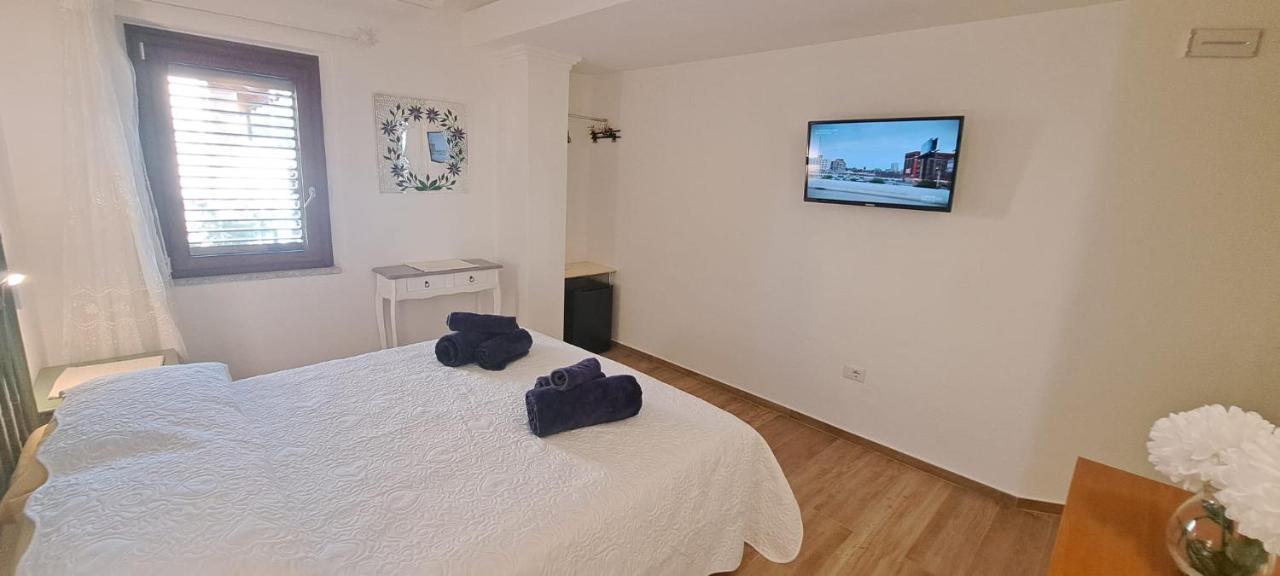 San Teodoro Rooms Extérieur photo